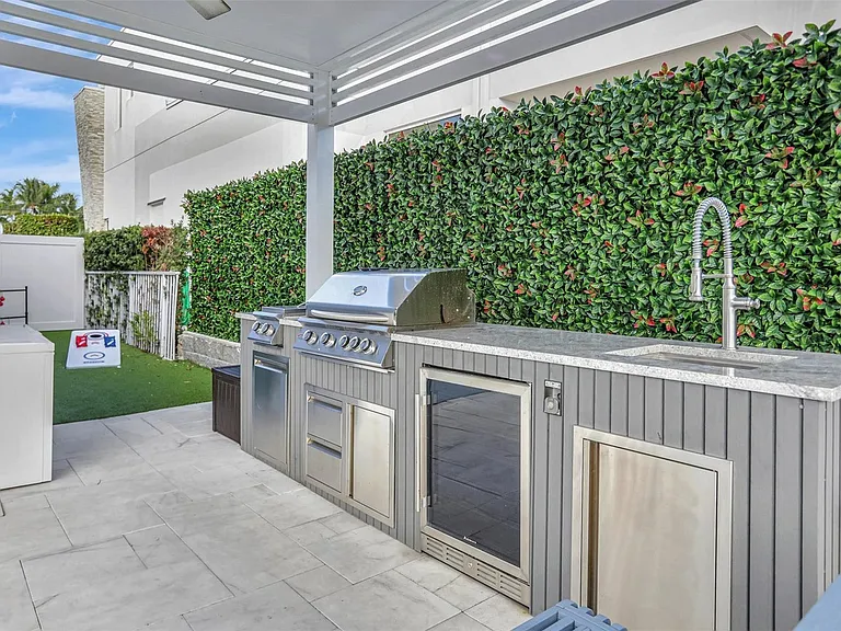 1304 Mandarin Isle — Photo 30