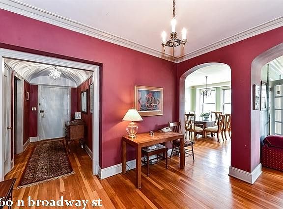 3rd image of 6260 N Broadway St #1124