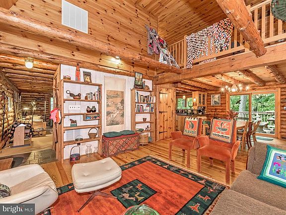 5th image of 13085 Murdock Mountain Ln