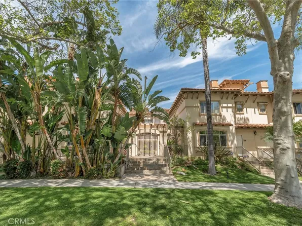 3003 W Riverside Dr Unit 201, Burbank, CA 91505