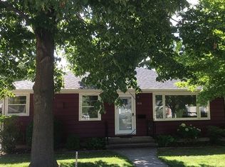 1514 Green Bay Rd, Kaukauna, WI 54130