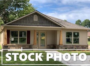 1020 N 46th St, Fort Smith, AR 72904