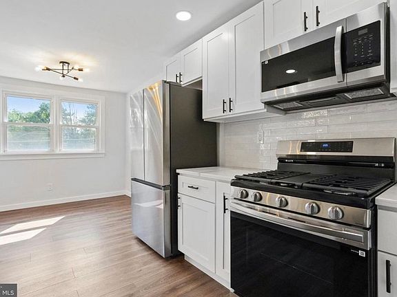 4th image of 3135 Comly Rd #B