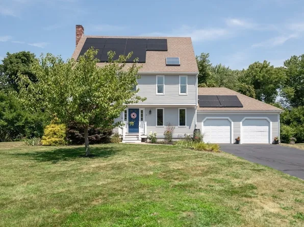 31 New Kent St, Scituate, MA 02066