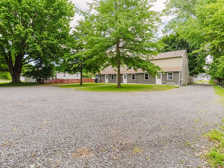 910 Holcomb St #912HOLCOMB — Photo 10
