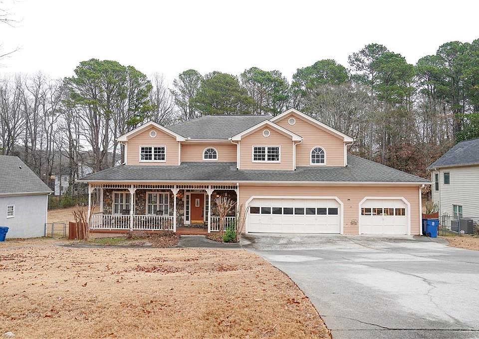 1st image of 2068 Lakewood Cir