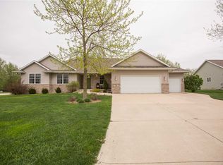 120 Taylor Ln, Raymond, IA 50667