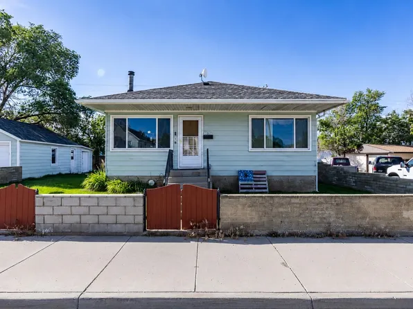 1302 Clark St, Rock Springs, WY 82901