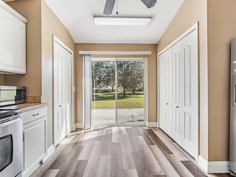 10050 Landport Way — Photo 5