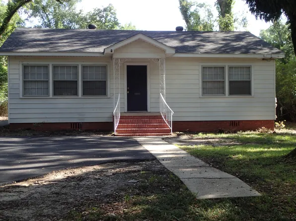 2456 N Buena Dr, Mobile, AL 36605