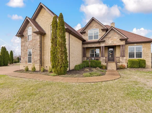 607 Stonefield Ct, Mount Juliet, TN 37122