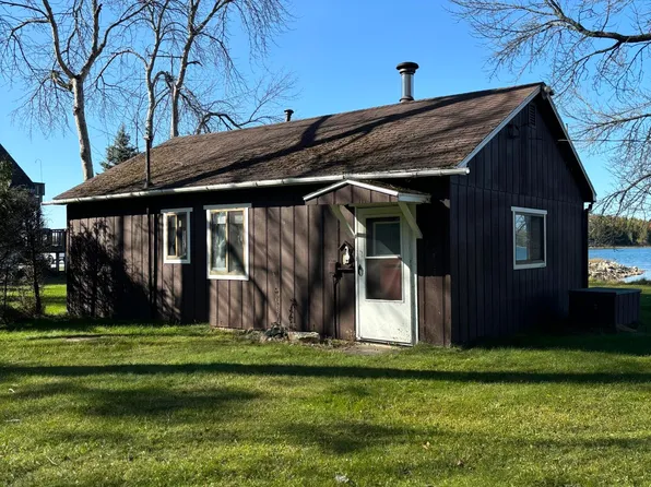 30873 E Tourist Rd, Drummond Island, MI 49726
