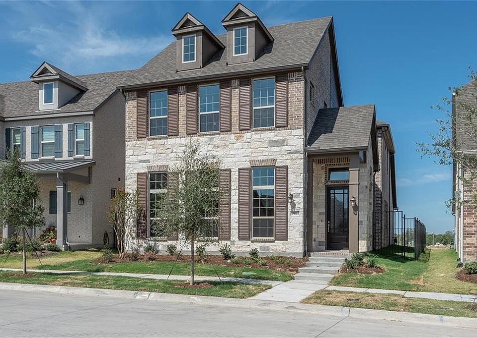 1st image of 6904 Royal View Dr