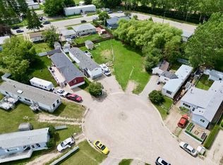 18 Fowler Bay, Acme, AB T0M0A0