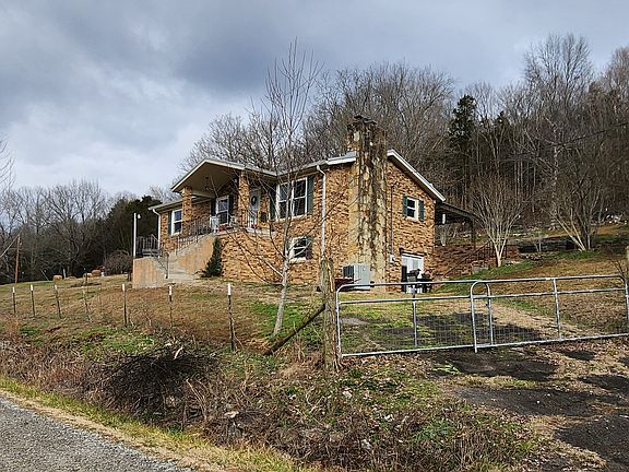 3rd image of 12 Wilkerson Hollow Ln