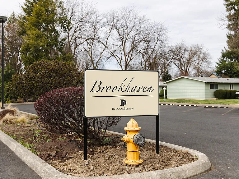 BrookHaven Apartments — Photo 12