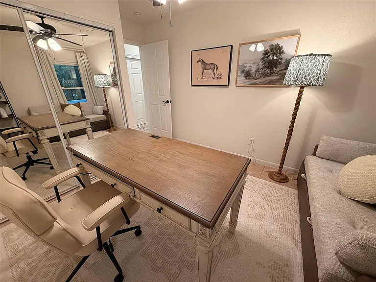 1 Laurel Oak Pl — Photo 15