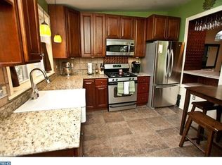 3421 W Westmoreland St, Philadelphia, PA 19129