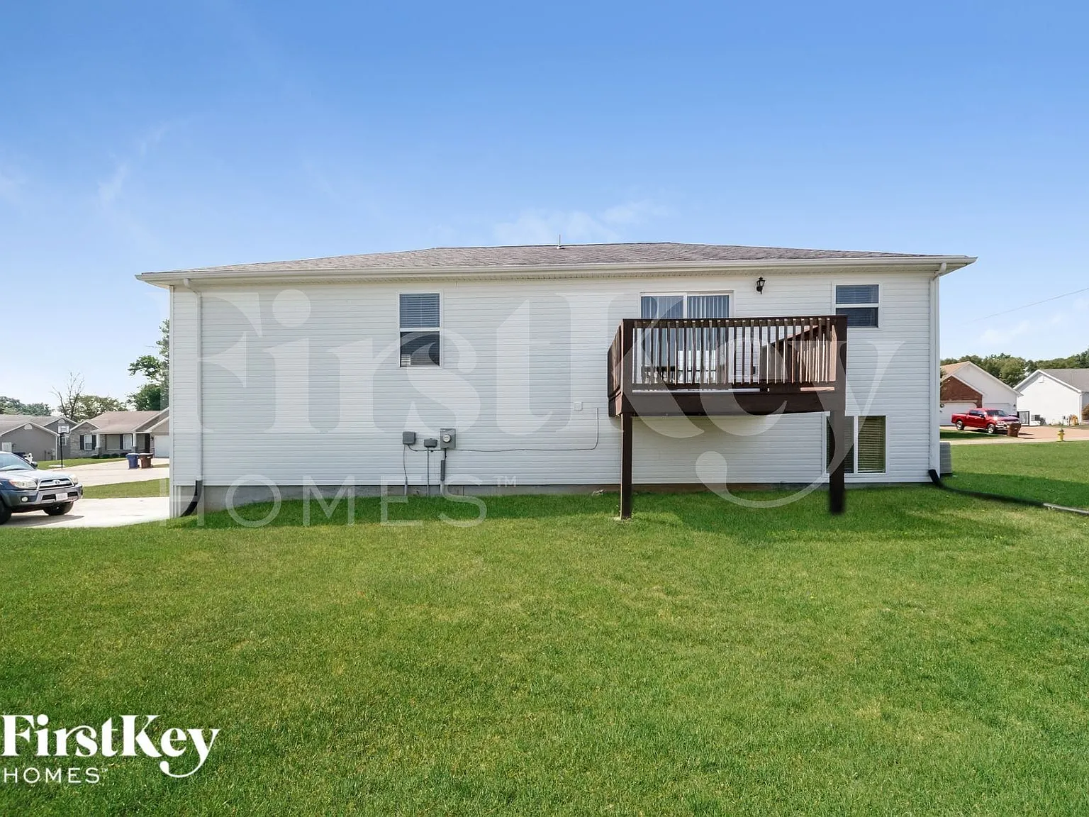 4 bed, 3.0 bath, 2000 sqft, $2,715 — Photo 2