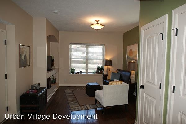 1st image of 3007 Jackson St APT 201