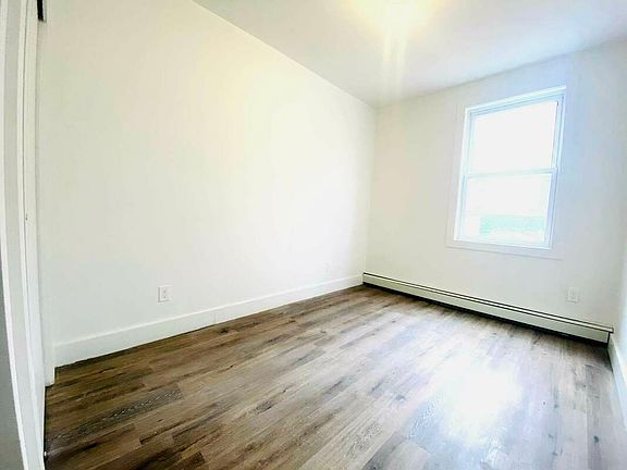 5th image of 1429 Fulton St #1