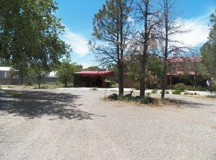 6713 Palacio Dr SW, Albuquerque, NM 87105