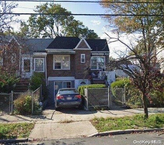 1st image of 114-38 196th Street