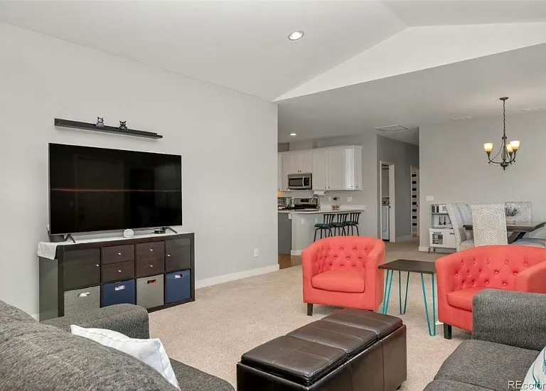 3218 W Nevada Pl #102 — Photo 4