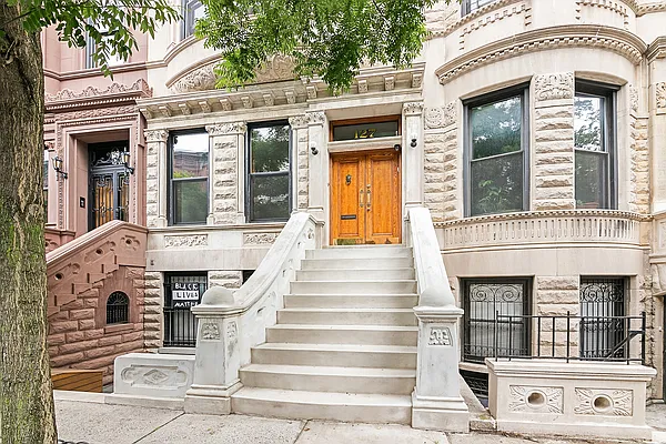 Rented by Compass | media 6