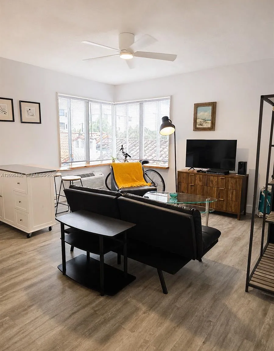 Ocean Villas Condo — Photo 4