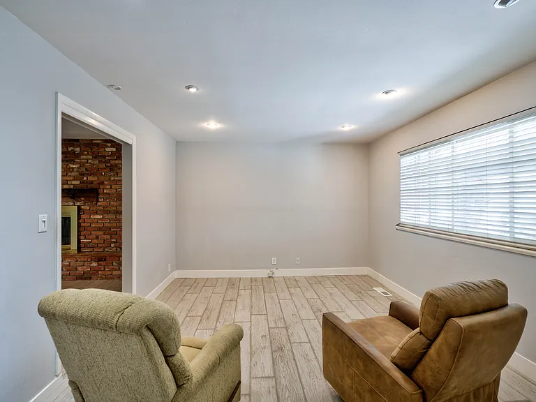12310 S Hills Dr — Photo 14