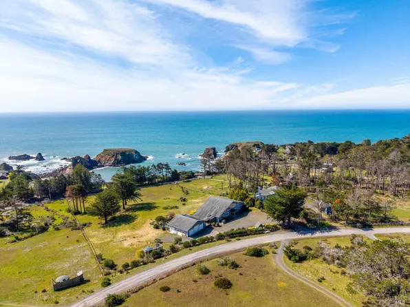 46701 Iversen Drive, Gualala, CA 95445