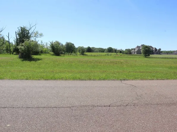 2485 Preakness Dr, Eads, TN 38028