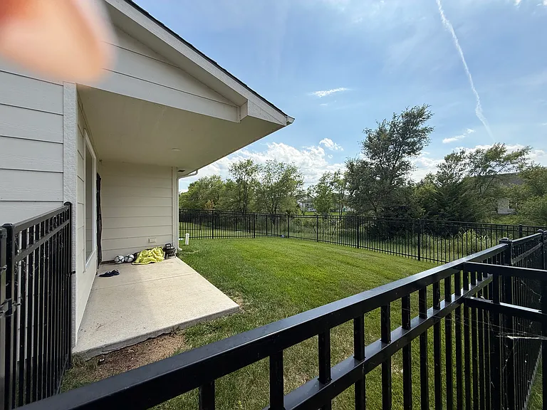 5527 N Sandkey St — Photo 3