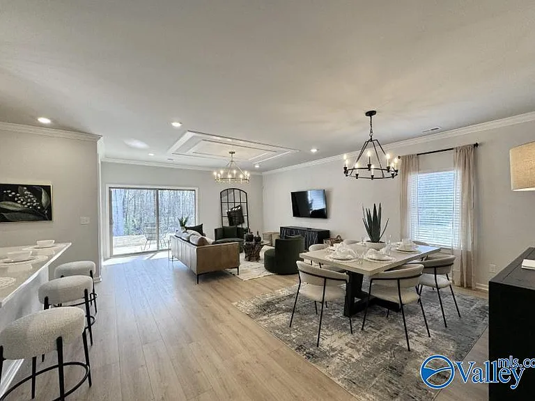 15801 Ruthie Lynn Dr — Photo 2
