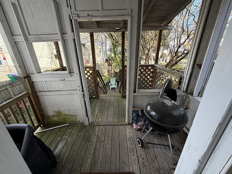 307 S Laurel St — Photo 21