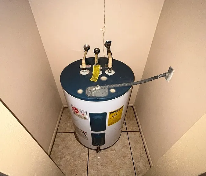 511 Manor Cir #1 — Photo 60