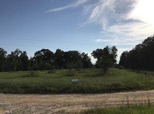 10 Penfield Wirebridge Rd, Union Point, GA 30669