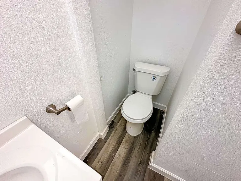 2555 Pierce St — Photo 25