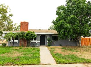 674 S Arrowhead Ave, Rialto, CA 92376