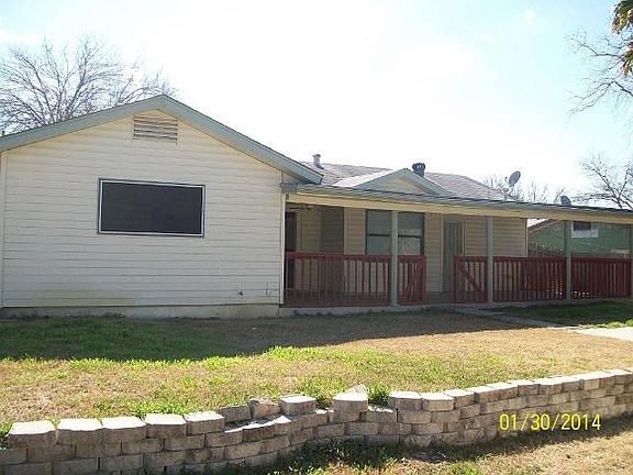 2nd image of 403 Cable Dr