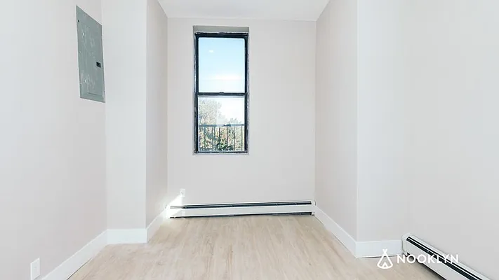 Rented by Nooklyn NYC LLC | media 11