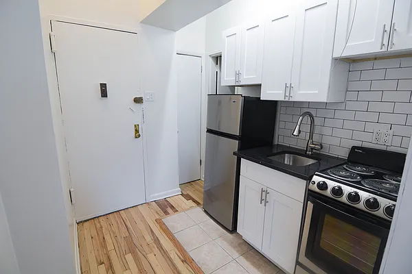 Rented by Corcoran | media 5