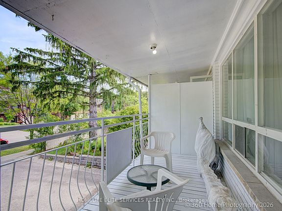 4th image of 69 Castlebury Cres