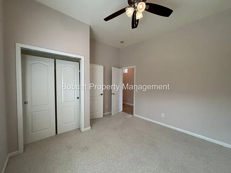 963 Ranchview Cir — Photo 15