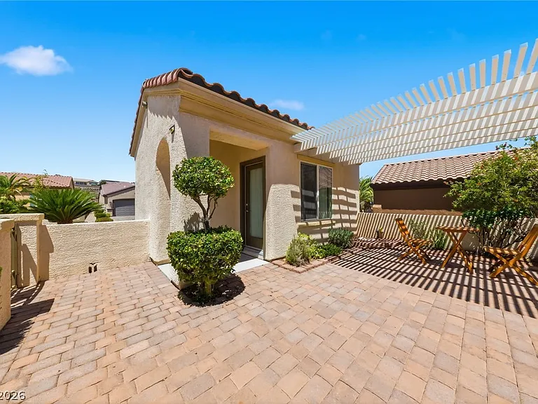 2148 Shadow Canyon Dr — Photo 39