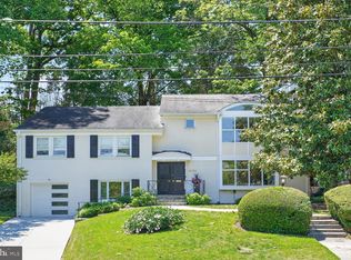 2828 Ellicott St NW, Washington, DC 20008
