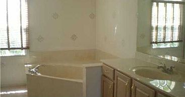 2nd image of 1224 Avondale Ln