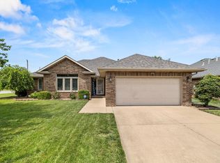 3693 W Roxbury St, Springfield, MO 65807