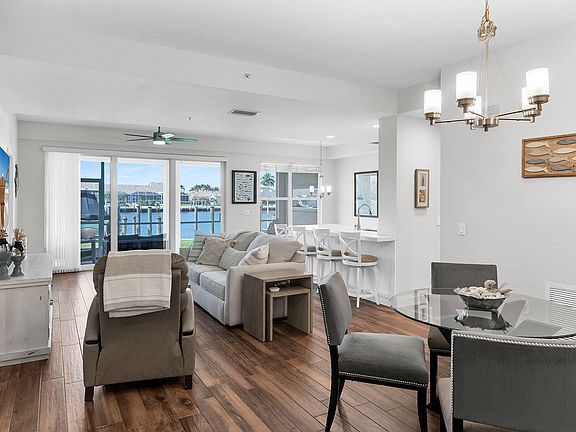 4th image of 370 Stella Maris Dr N APT 2502